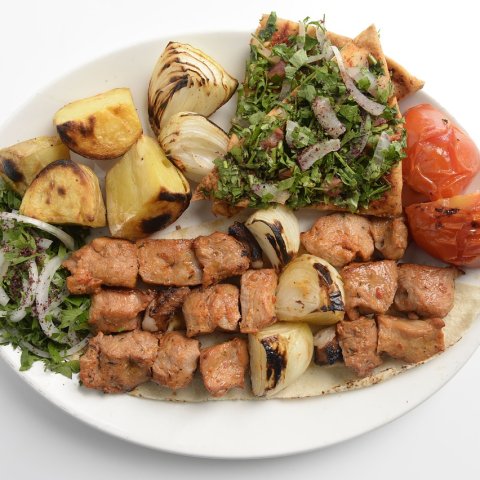 Zdjęcie: Levantine mezze: sztuka wspólnego stołu po libańsku