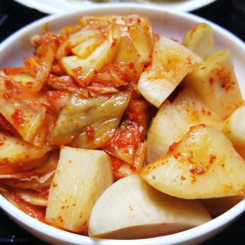Zdjęcie: Kimchi z kapusty pekińskiej: jak zrobić w domu od podstaw