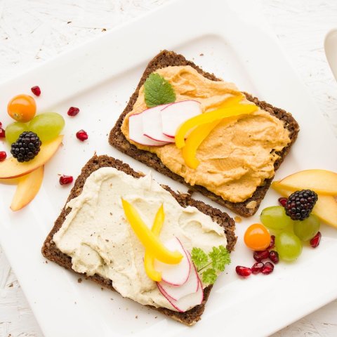 Zdjęcie: Kremowy hummus z ciecierzycy: 5 trików na aksamitną konsystencję