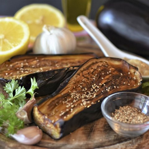 Zdjęcie: Mutabal a baba ganoush: różnice i przepisy krok po kroku