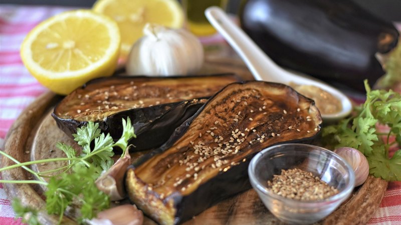 Zdjęcie: Mutabal a baba ganoush: różnice i przepisy krok po kroku