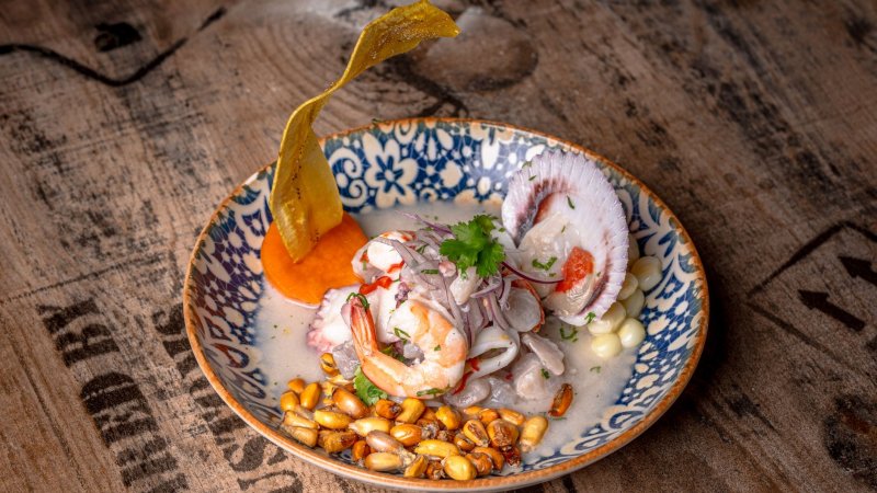 Zdjęcie: Ceviche peruwianski: ryba w leche de tigre bez gotowania